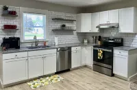 Charming Cape Cod House Minutes From Paw Paw Lake, Wineries, and Wedding Venues