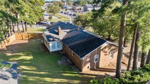 Walking Distance from the Stadium in Beautiful Greenville NC. Sleeps 8.