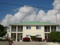 Grand Cayman - Luxury 2 bedroom & 2 bathroom condo, wonderful sea view terrace