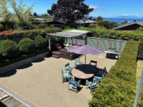 CENTRAL, QUIET, LOCATION WITH STUNNING LAKE AND MOUNTAIN VIEWS. Hotels in der Nähe von Wairakei Natural Thermal Valley