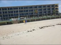 Ocean Views!! Pool Open Heart of Daytona Beach