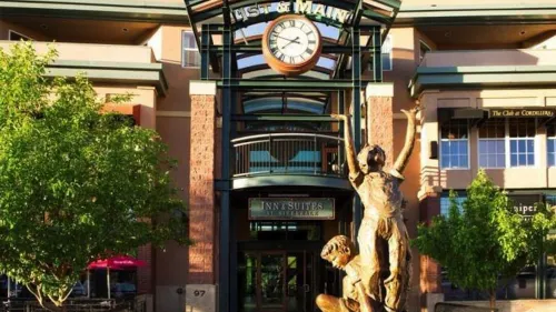 Vail Valley Condo-Downdown, Pool/Hot Tub, Ski, Bike, Fish, Restaurants, Movies