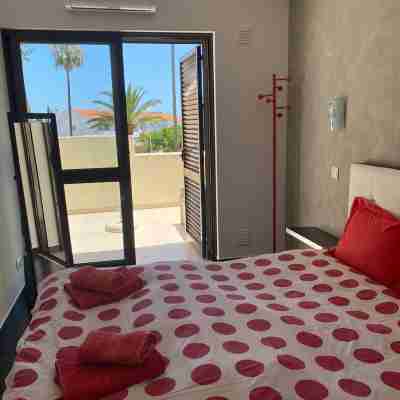 Apt 2 P Luxurious 3 Tennis Pools.  historic center / beach / Baicha Albuferia Rooms
