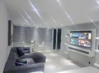 1 BEDROOM APARTMENT, REMODELD WITH OCEAN & POOL VIEW