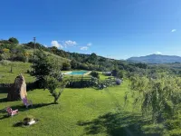 Splendid farmhouse in Val d'Orcia with private swimming pool and sauna Hotels in Radicofani