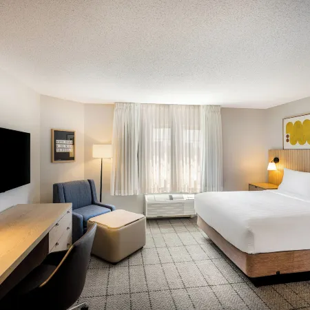 Sonesta Simply Suites Birmingham Hoover