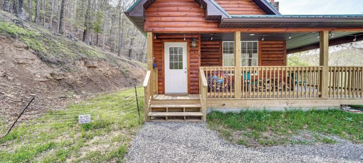 Near Greenbrier River! Mtn-View Cabin w/ Fire Pit Hotels in Edray