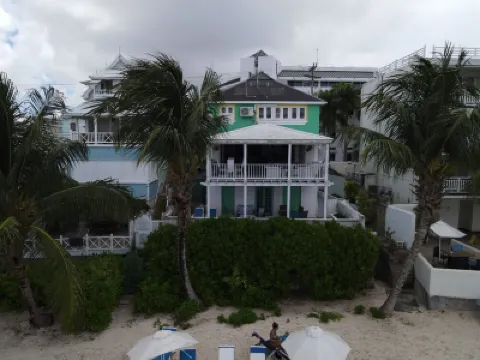 Charleston Beach House, Barbados. Ocean View, Private Access To Beach Hotels near The Richard Haynes Boardwalk