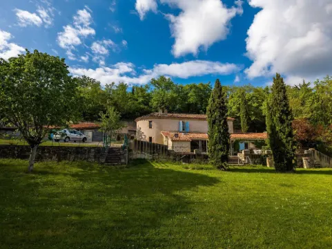 Lacoume saint-jacques