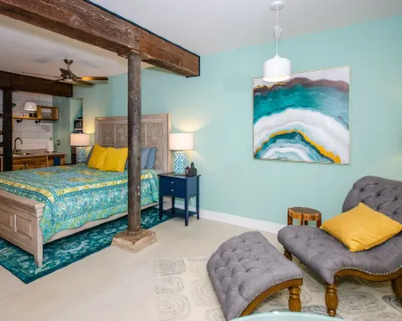 Tobacco Warehouse Inn 克勞福德縣酒店