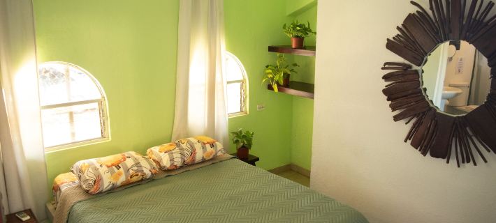 Hostel la Botella de Leche - Tamarindo Hotels in Tamarindo