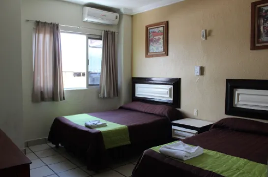 Hotel El Roble