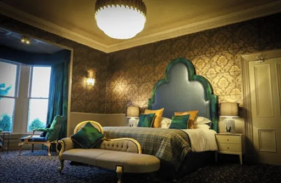 Beaufort Hotel