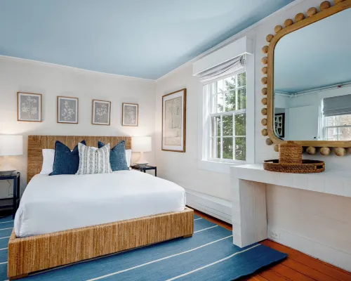 Anchor Inn Hotels in Nantucket