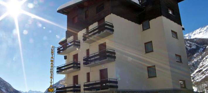 Punta Margherita Hotels in Valtournenche