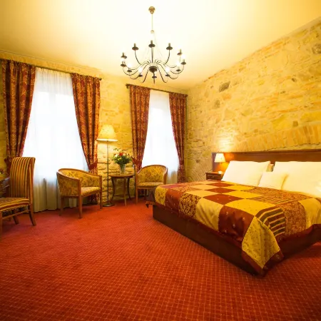 Hotel Rous