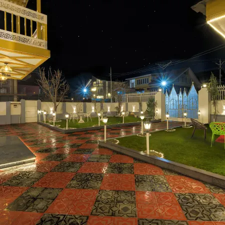 PalPenzy - Bespoke Premium Stay