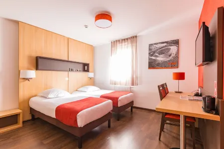 Apparthotel Privilodges Carré de Jaude Отели рядом с достопримечательностью «Собор Нотр-Дам дю Пор»