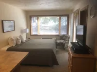 The Landing Resort Hotels in Egg Harbor