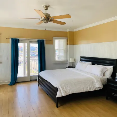 Ballard's Beach Resort