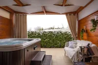 Hotel Degenija - Hot Tub