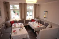 Hotel Villa Undine فنادق في جروميتز