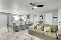 North Las Vegas Hideaway w/ Grill < 10 Mi to Strip