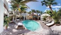 Hotel les Ondines Sur la Plage - Beach