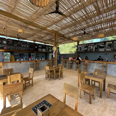 Straw Hat Surf Hostel