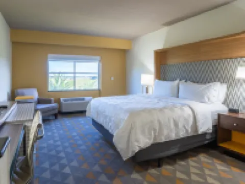Holiday Inn & Suites BEAUFORT @ HIGHWAY 21 by IHG Hotels in Beaufort