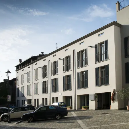 Parini Hotel Отели в г. Мероне