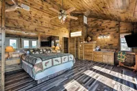 Broken Bow Mountaintop Home w/ Hot Tub! - Haustierfreundliche