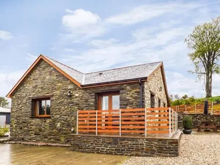 Y Bwthyn Отели в г. Трегарон