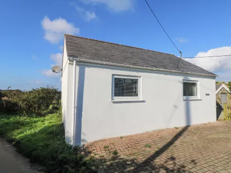 Five Degrees West Отели рядом с достопримечательностью «Мыс Корнуолл»