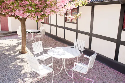 Landet Bed and Breakfast - 2-Star