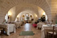 Masseria Bosco & Masseria Strazzati Hotels in San Pietro in Bevagna