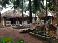 Tariq's Resort and Restaurant Hoteles en Distrito de Port Loko