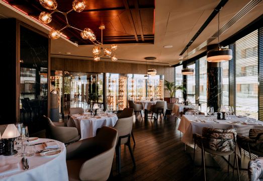 힐튼 시비노우이시치에 리조트 & 스파