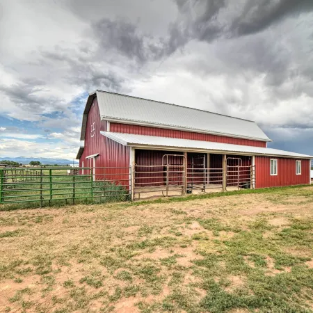 Walkout Apartment w/ Mtn View on Cortez Ranch