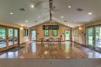 Peaceful Wooded Retreat at Lake Wallenpaupack! - Swimmingpools