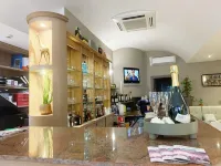 Hotel le Revest - Baarit