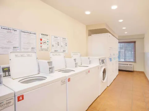 Extended Stay America Select Suites - Mobile - I-65