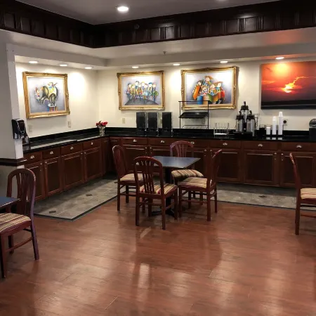 Homestead Apart-Hotel