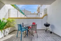 Azula - Bright and Airy 2 Bedroom Apartment with p