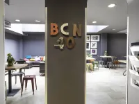 Acta BCN 40 Hotels near Parking MACBA