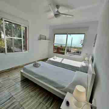 Villa Grao Benicasim REF 026 Rooms