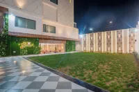 Hotel Royal Prime Hotels in Mansarovar