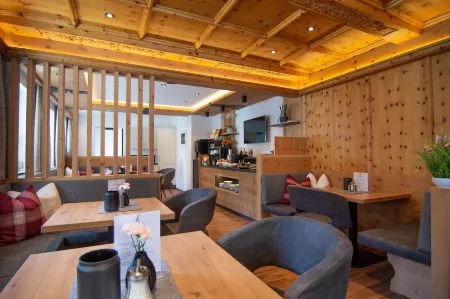 Köcks Bed & Breakfast Отели в г. Гашурн