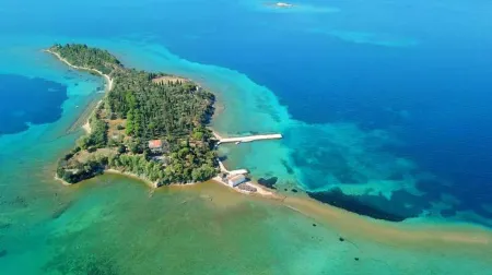 Eretria Panorama Seaview Retreat with Balcony