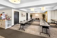 Best Western Thompson Hotel  Suites - servizio colazione